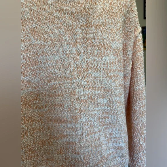 BDG Peach and White Crew Neck Sweater Timeless Knit #133 - Picture 4 of 5